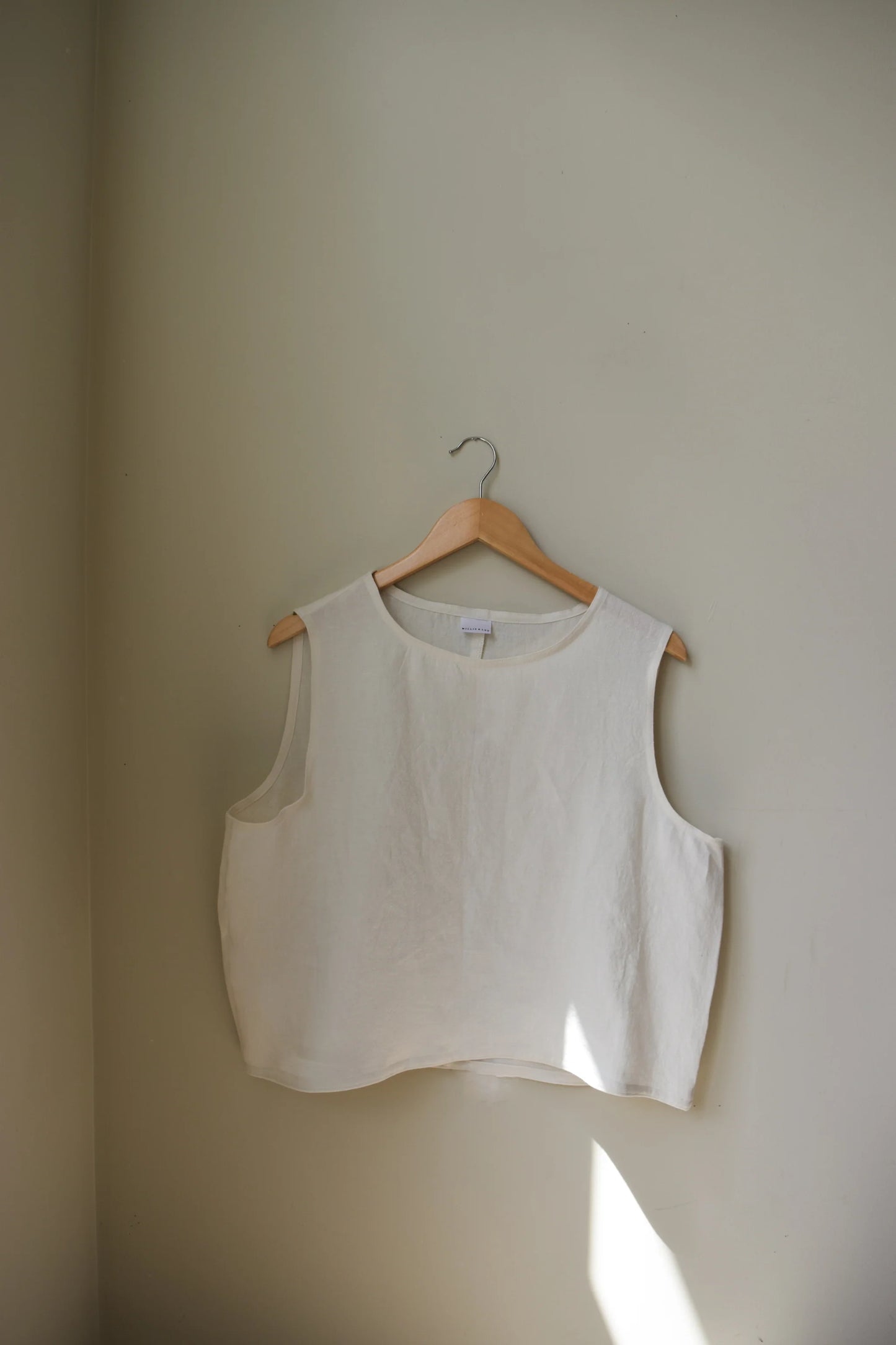 Cream Linen Cropped Tank Top | Small