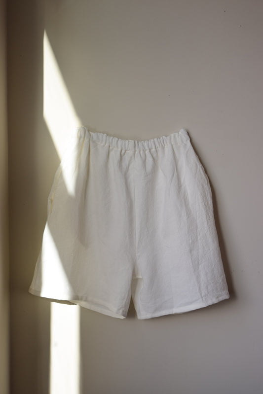 Cream Linen Short | Medium