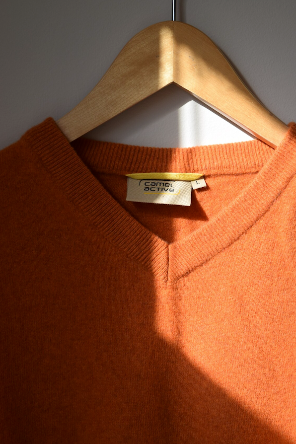 Pumpkin Wool V-neck